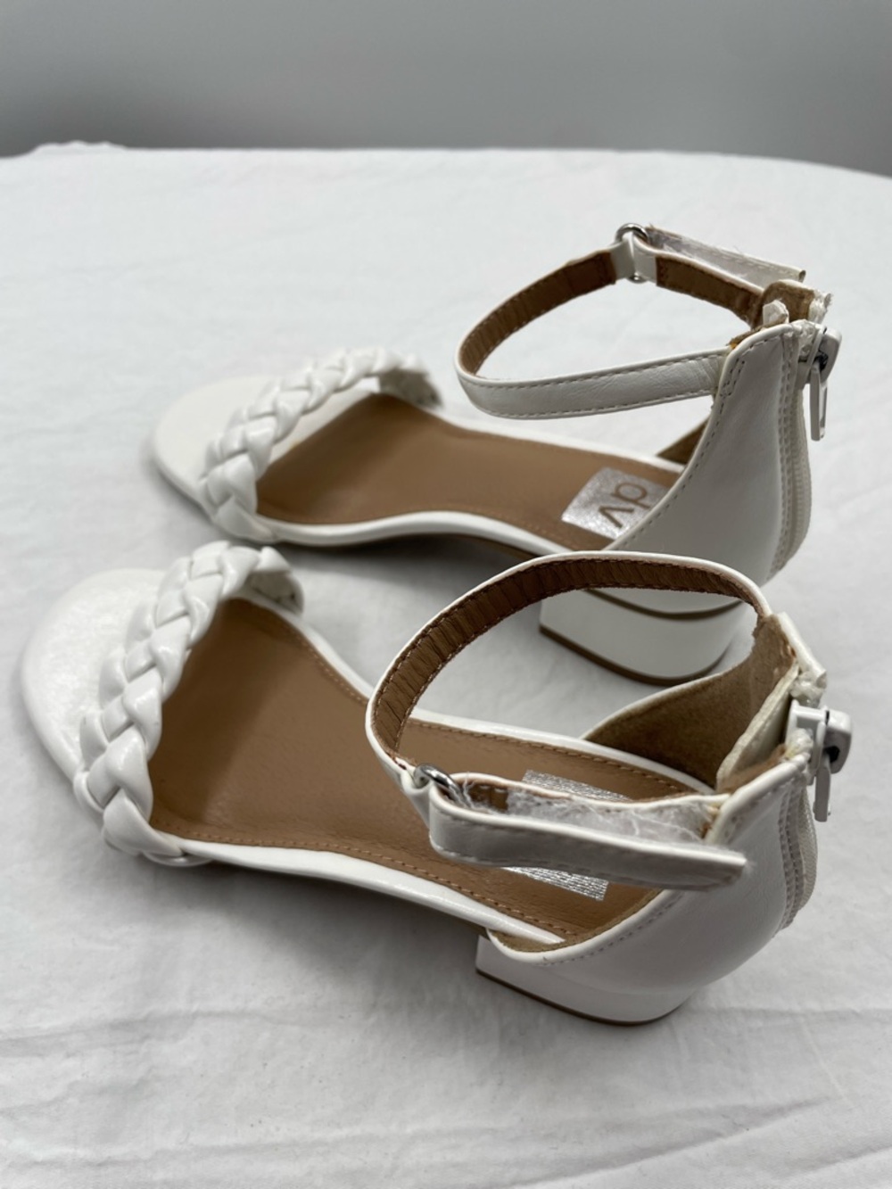 NEW! Dolce Vita Gretta White Braided Ankle-Strap Block Sandals. Girl’s 2. - Picture 6 of 12